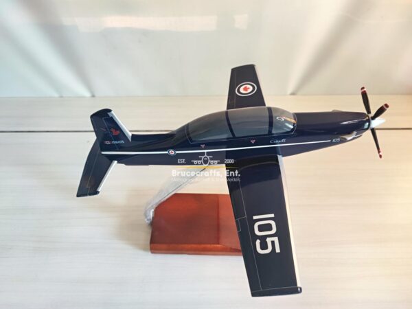 CT-156 Harvard II RCAF with detailed craftsmanship.